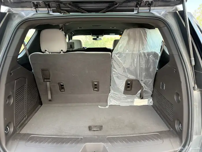 شيفرواليه تاهو موديل 2022 38