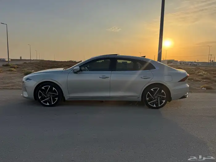 ازيرا 2023 سعودية بريميوم فل كامل ممشى قليل بريحة الوكاله 0