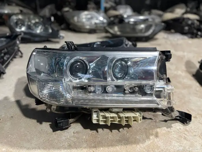 يتوفر لدينا شمعات جيب GXR لاندكروزر من موديل 2016الى 2021 1