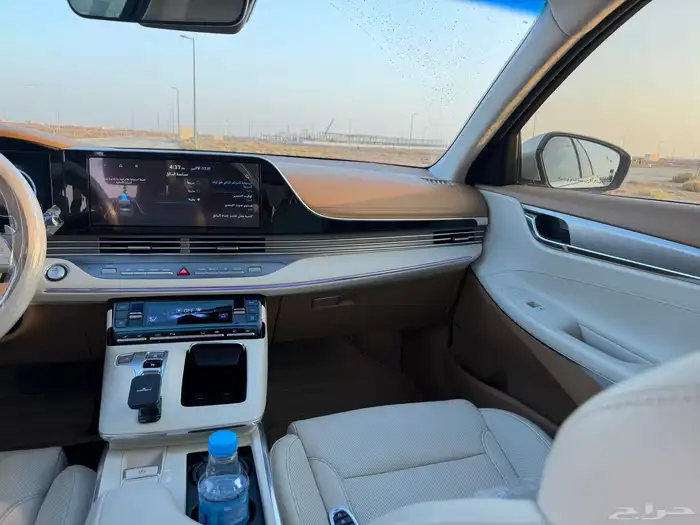 ازيرا 2023 سعودية بريميوم فل كامل ممشى قليل بريحة الوكاله 10