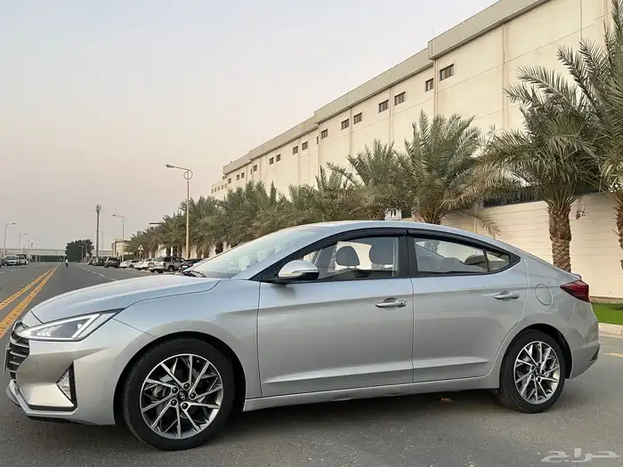 هيونداي لنترا (افانتي) بدي وكاله نظيفه جدا ممشى قليل 22