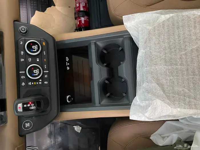 لاند روفر ديفندر2025- X-DYNAMIC-HSE سعودي داخلي جملي بنزين 23