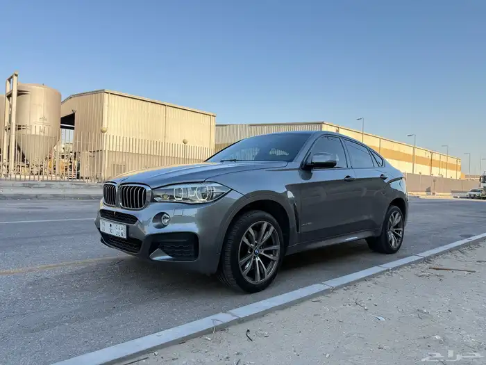 للبيع Bmw X6 سعودي ممشى 95000 موديل 2015 8 سلندر فل ابشن 2