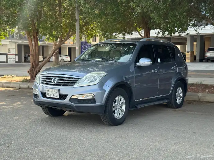 سانغ يونغ ريكستون 2014 نضيف بنزين 3