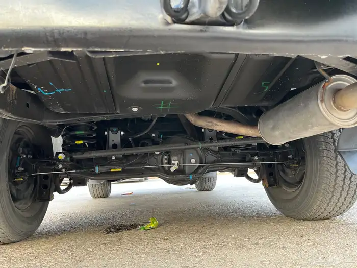 لاندكروزر صالون2001 مجدد قير عايدي اساس. 6