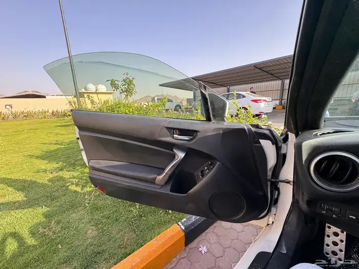 تويوتا جي تي 86 موديل 2013 10