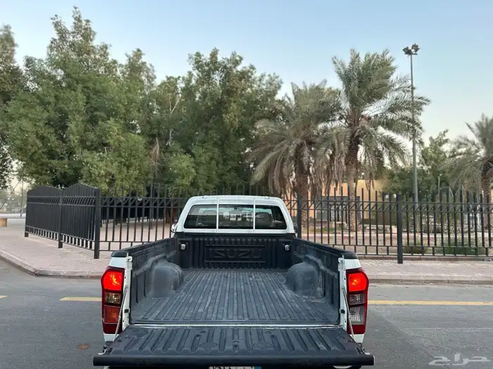 أيسوزو بكب غماره موديل 2023 سعودي شامل الضريبة 17