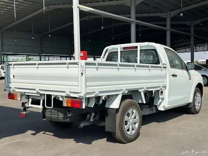 ايسوزو بيك أب غمارة جوانب موديل 2025 22