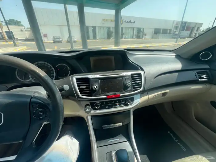 هوندا اكورد 2015 8