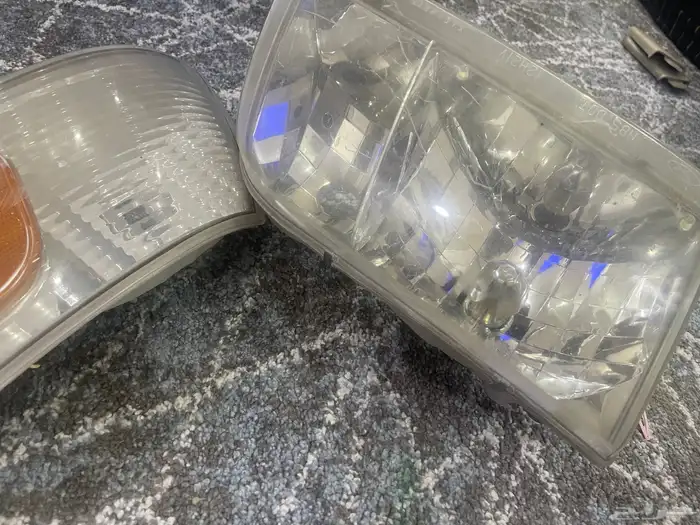 إسطبات فورد وكالة 4