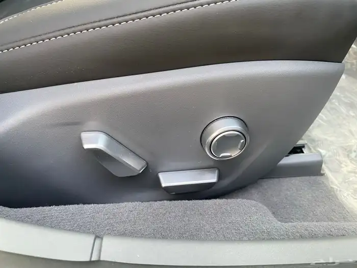 لوسيد اير بيور موديل 2025 جديد اصفار عرض خاص 26