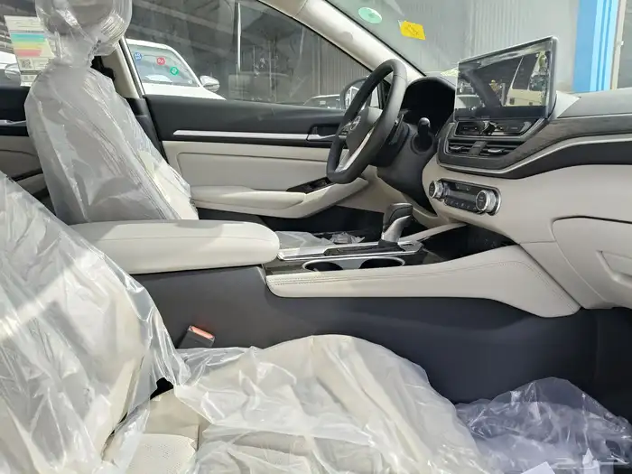 نيسان التيما فل كامل خليجي موديل 2026 11