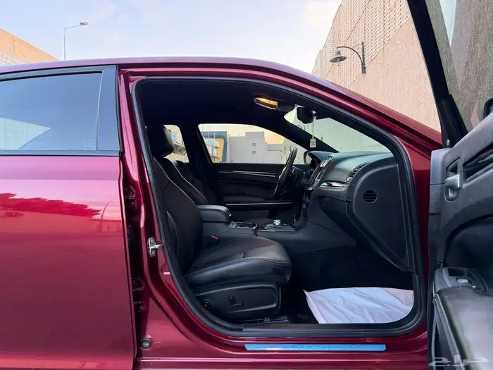 كرايزلر S300 موديل 2021 39