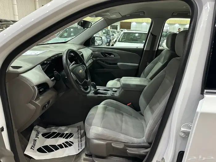 شيفورليه ترافيرس LS موديل 2018 نظيف 6