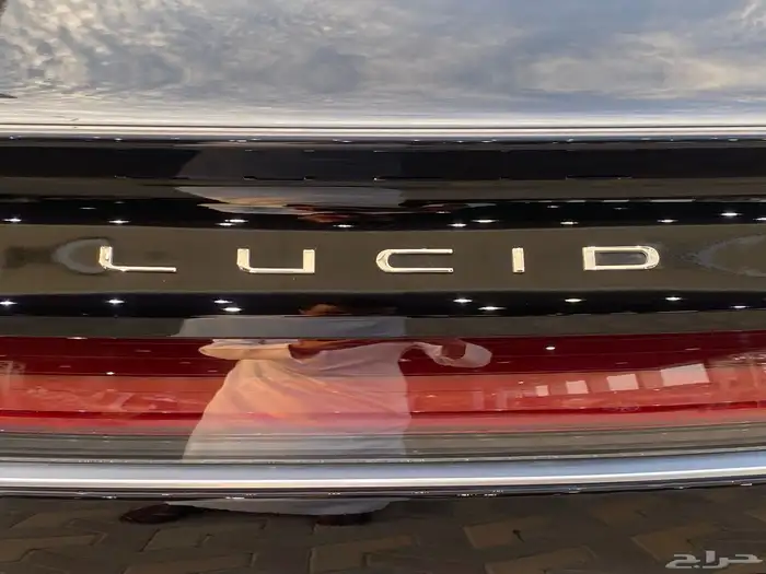 لوسيد اير بيور موديل 2025 جديد اصفار عرض خاص 12