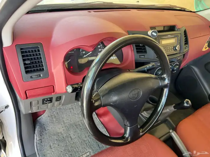 هايلوكس غمارة المديل 2015 سعودي عبداللطيف جميل جي ال اكس 31