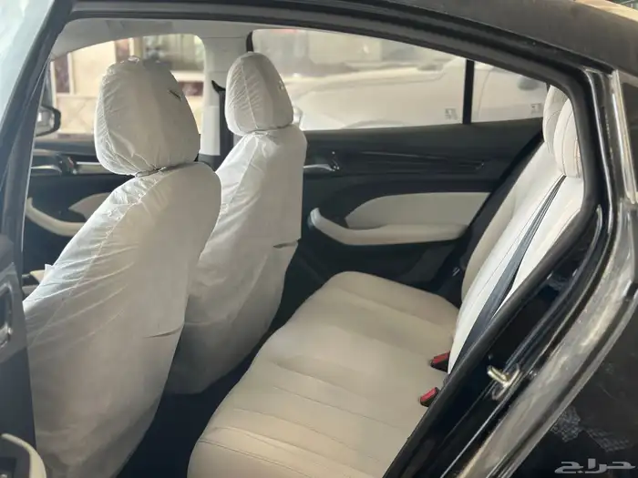 ام جي 5 استاندر الشكل الحديد 4