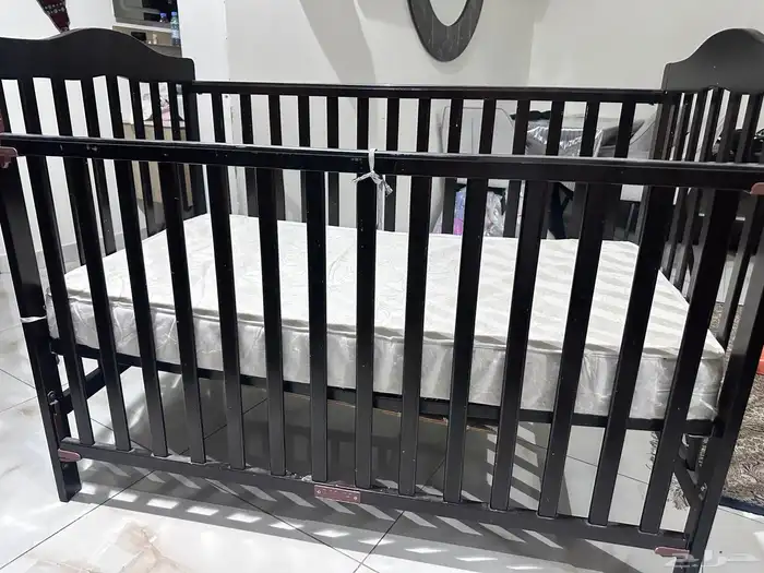 سرير أطفال تبرع 0