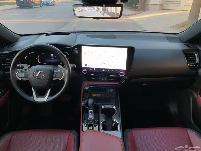 لكزس NX350 2023 CC فل كامل 33