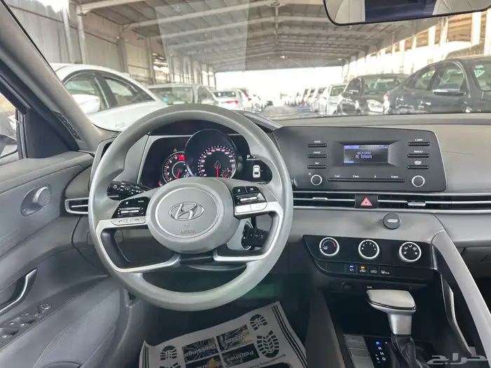 هيونداي  النترا 2022 استاندر   مكينه 2000 سي سي 16