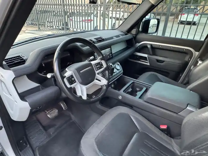 رنج روفر ديفندر FIRST EDITION 110 موديل 2020 ( إصدار خاص ) 14