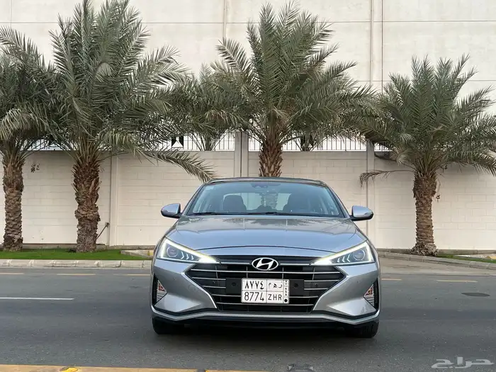 هيونداي لنترا (افانتي) بدي وكاله نظيفه جدا ممشى قليل 2