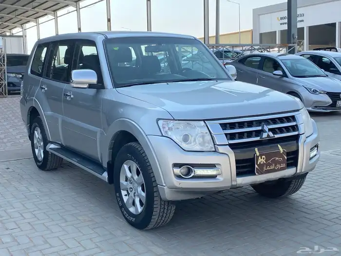 ميتسوبيشي باجيرو GLS 6