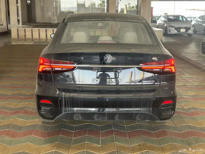 ام جي 5 استاندر الشكل الحديد 1