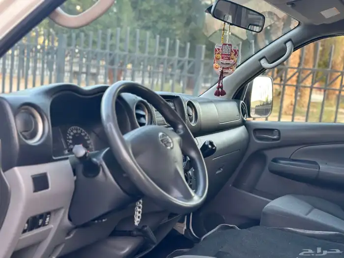 نيسان باص ركاب موديل 2019 سعودي قير عادي ديزل 8