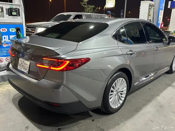 كامري 2025 سعودي تيتانيوم LE 3