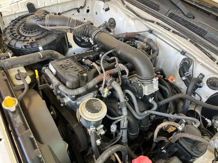 هايلوكس دبل غمارتين المديل 2015 قير تماتيك سعودي 84