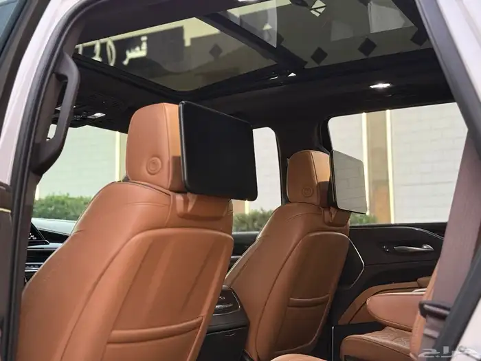 اسكاليد 2021 بلاك اديشن 20