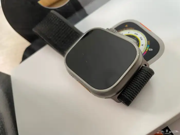 ساعة ابل الترا الاصدار الاول 4