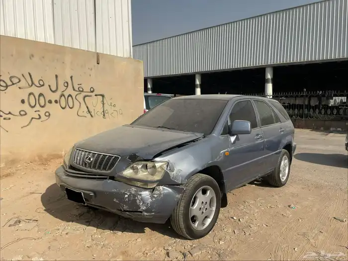 لكزس RX موديل 2000 0