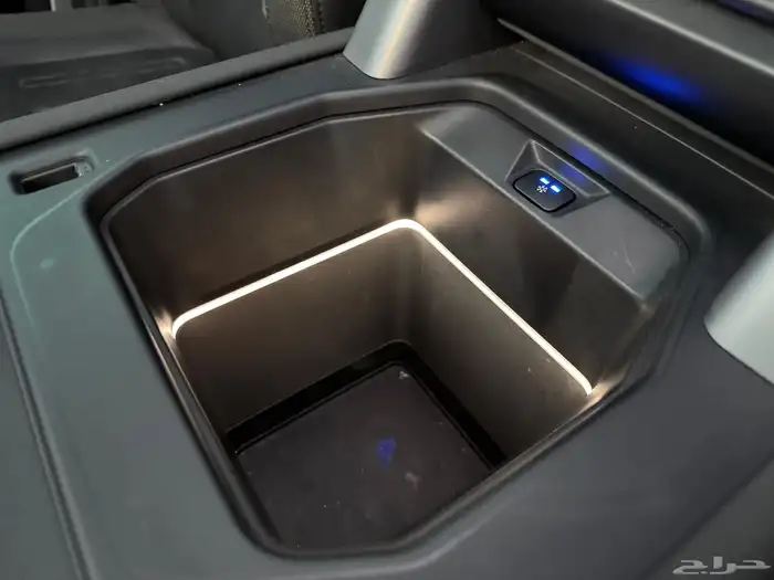 رنج روفر ديفندر FIRST EDITION 110 موديل 2020 ( إصدار خاص ) 30