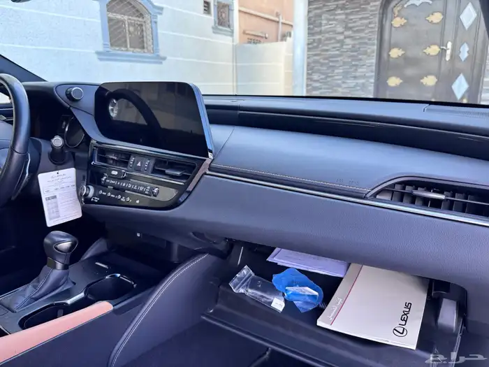 لكزز ( 350 شبه الاصفار ) 94