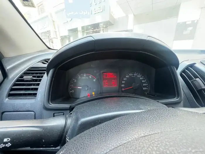 للبيع دمكس ايسوزو2016 ثلاجة بريد 1