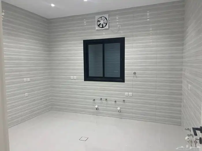 شقق جديدة فاخرة للايجار بحي السكب 2