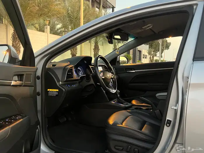 هيونداي لنترا (افانتي) بدي وكاله نظيفه جدا ممشى قليل 23