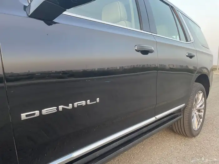 يوكن دينالي 2022 شبه جديد 36