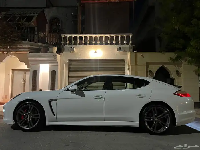 بورش باناميرا اس 27