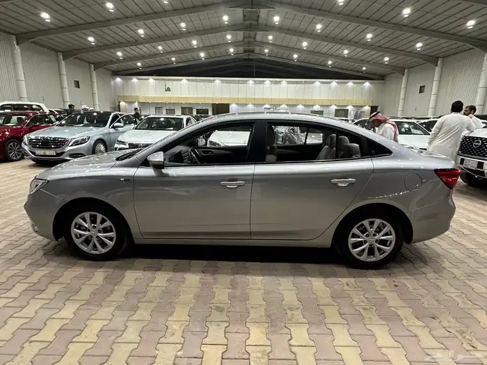 ام جي 5 موديل 2023 سعودي 15