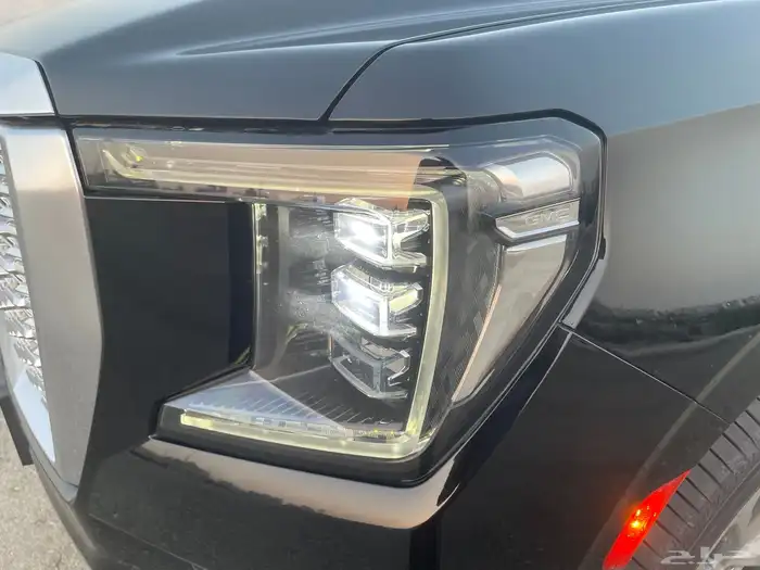 يوكن دينالي 2022 شبه جديد 44