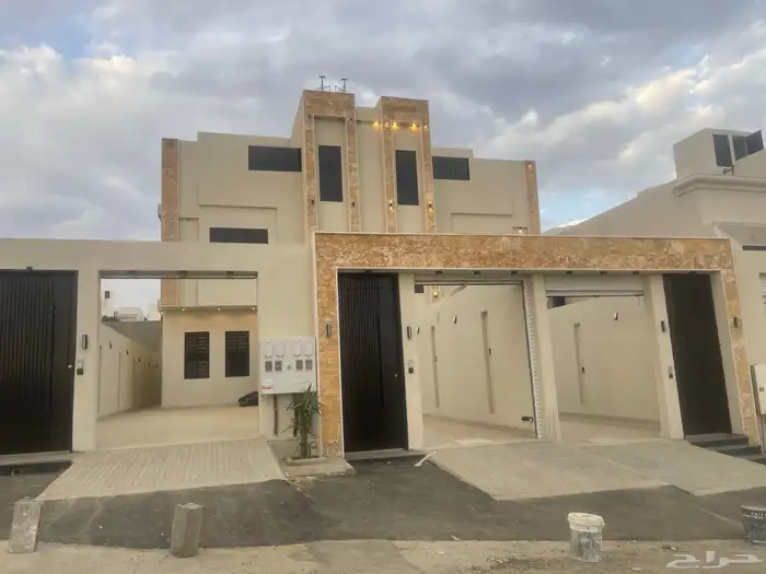 للبيع شقه روف أرضي مع ملحق دوبلكس بالمحاله ابها 0