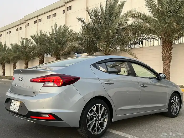 هيونداي لنترا (افانتي) بدي وكاله نظيفه جدا ممشى قليل 12