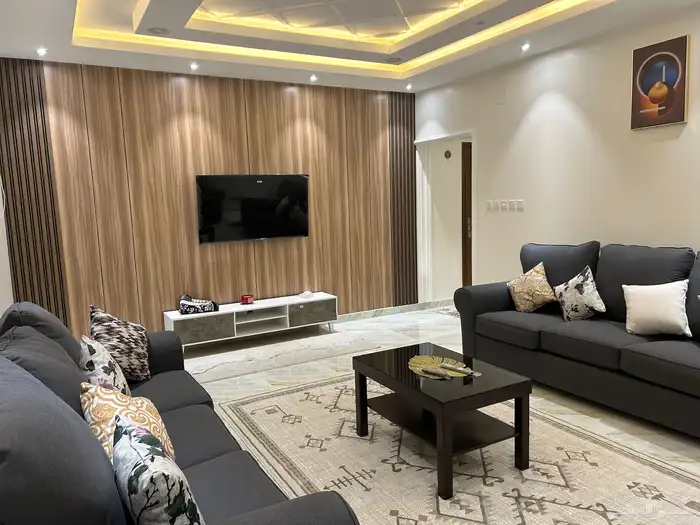 شقة جديدة للإيجار الشهري 25