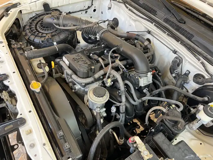 هايلوكس غمارة المديل 2015 سعودي عبداللطيف جميل جي ال اكس 81