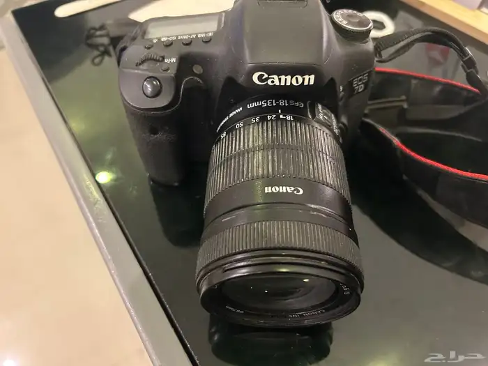 كاميرا كانون Canon D7 0