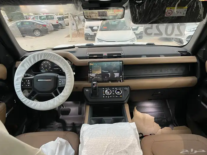 لاند روفر ديفندر2025- X-DYNAMIC-HSE سعودي داخلي جملي بنزين 25