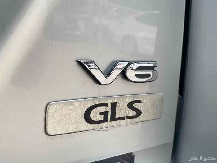 ميتسوبيشي باجيرو GLS 9